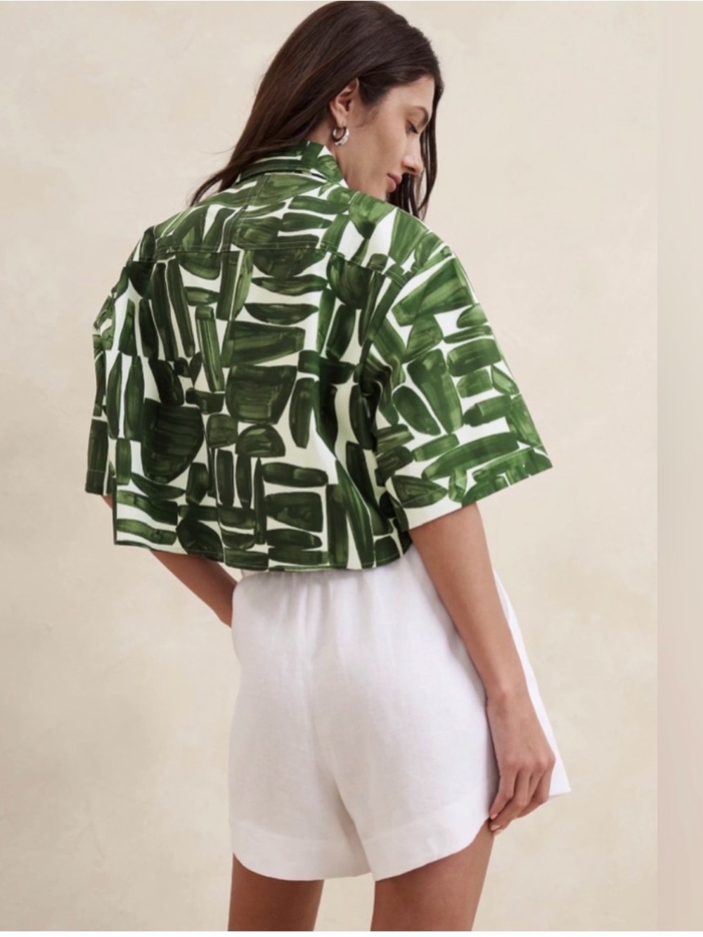 Banana Republic Green Brushstroke Boxy Cropped Button-Up Shirt - Picture 4 of 14